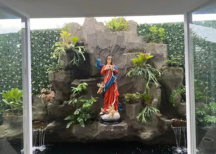 Griya Pastoral ホテル